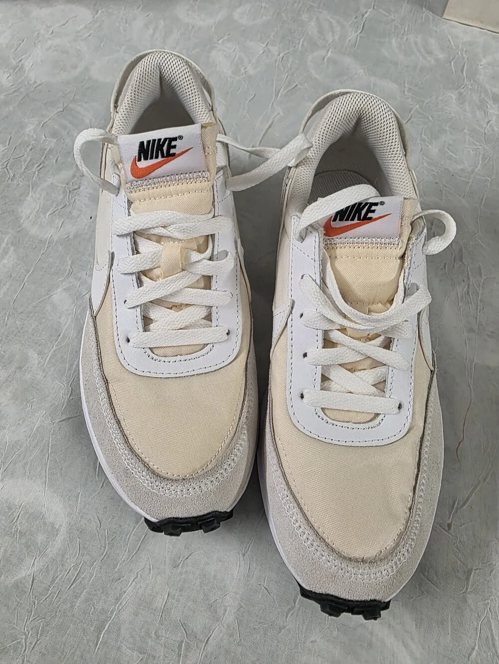 Nike Men's  Waffle Beige and White Retro Runner Sneakers Size 8